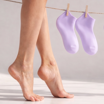 HeyFeet Silks - Silver Ionized Skincare Socks