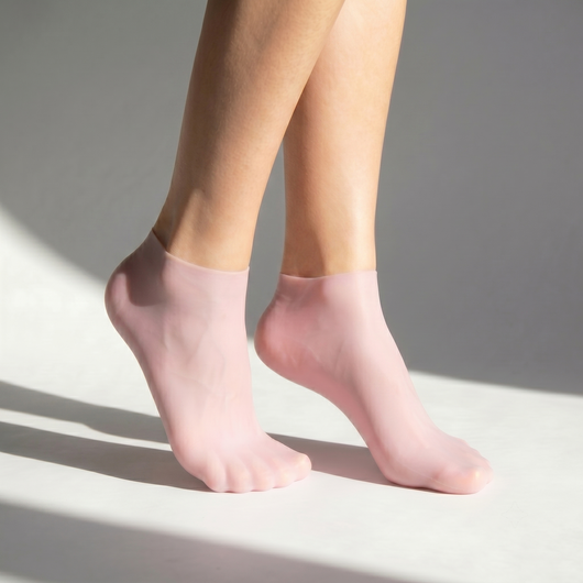 HeyFeet Silks - Silver Ionized Skincare Socks
