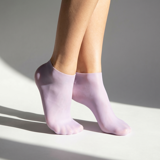 HeyFeet Silks - Silver Ionized Skincare Socks